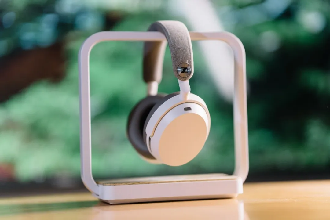 Sennheiser MOMENTUM 5
